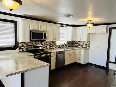 108 N Fourth St, Benton, AR 72015 photo 6