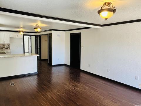 108 N Fourth St, Benton, AR 72015 photo 5