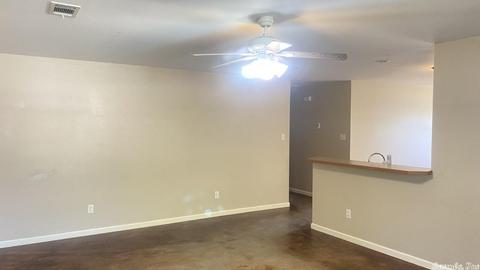 711 Lillian St, Benton, AR 72015 photo 4
