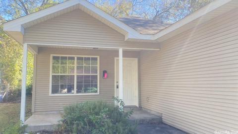 711 Lillian St, Benton, AR 72015 photo 2