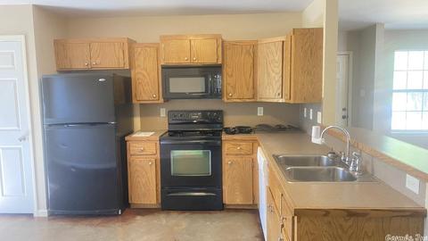 711 Lillian St, Benton, AR 72015 photo 5