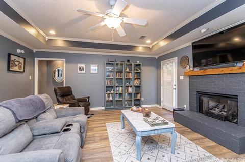 811 Allyson Ave, Bryant, AR 72022 photo 9