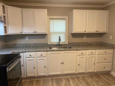 1721 Bowie St, Conway, AR 72032 photo 4