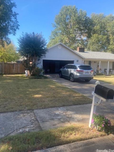 899 Heather Cir, Conway, AR 72034 photo 3