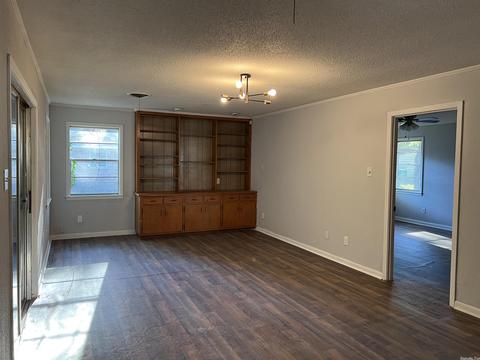 216 Haynes, Pine Bluff, AR 71603 photo 6