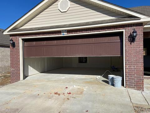 1070 Rockwell Dr, Conway, AR 72032 photo 3
