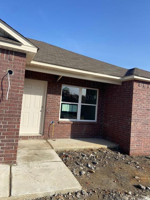 1070 Rockwell Dr, Conway, AR 72032 photo 2
