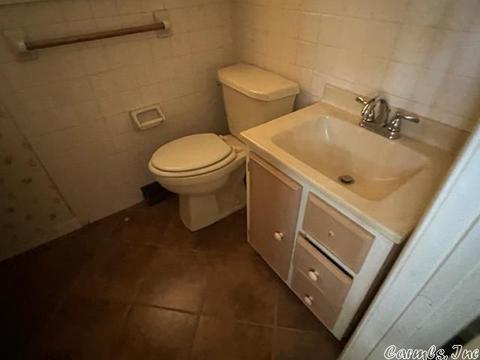 1115 W 4th, Rector, AR 72461 photo 11