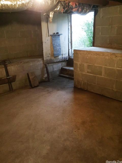 2280 E Hwy 16, Clinton, AR 72031 photo 23
