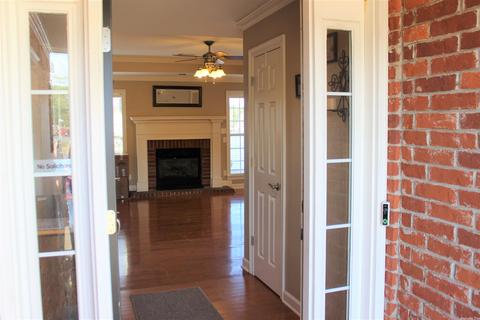 8 Alfred Cove Cv, Conway, AR 72034 photo 5