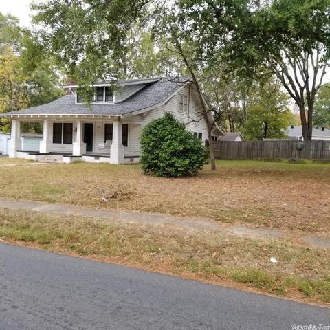 1004 Pine Bluff St, Malvern, AR 72104 photo 3