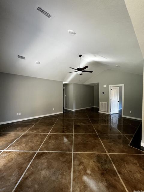 227 Iris St, Haskell, AR 72015 photo 3