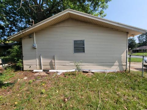 1609 W 12th St, Pine Bluff, AR 71603 photo 3