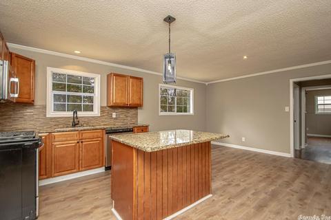 511 Marion St, Benton, AR 72015 photo 5