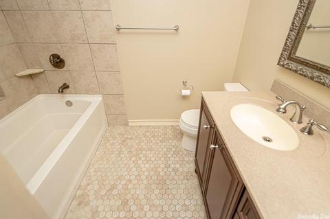 3613 Bear Cv, Benton, AR 72019 photo 9