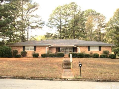 5702 Hampton Pkwy, Pine Bluff, AR 71603 photo 1
