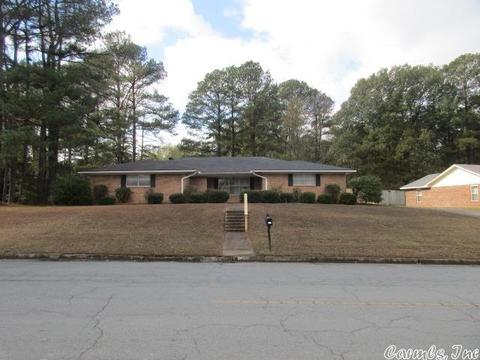 5702 Hampton Pkwy, Pine Bluff, AR 71603 photo 2