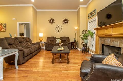 308 Madrid Dr, Benton, AR 72015 photo 11