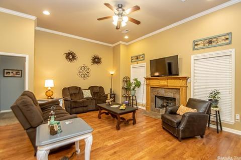 308 Madrid Dr, Benton, AR 72015 photo 12