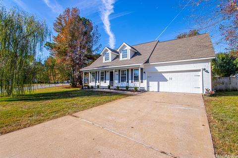 1818 Pine Cir, Bryant, AR 72022 photo 1