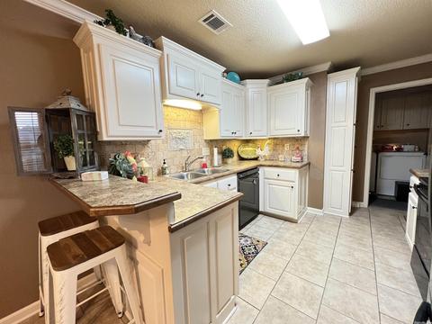 24 Apricot, Ward, AR 72176 photo 9