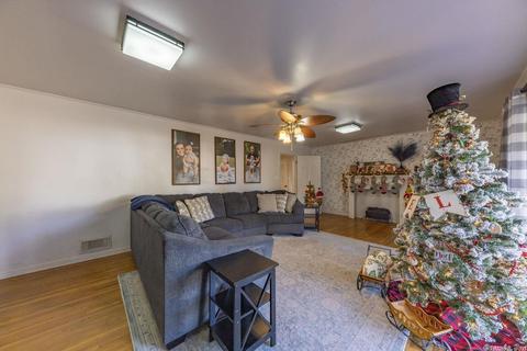 709 W Center St, Beebe, AR 72012 photo 6