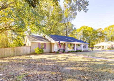 709 W Center St, Beebe, AR 72012 photo 2