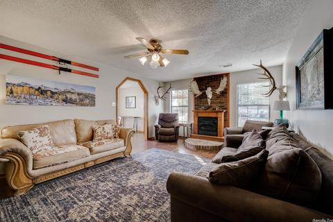 40 Johnson Loop, Greenbrier, AR 72058 photo 5