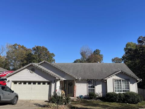 1806 Eagle Point Way, Benton, AR 72015 photo 1