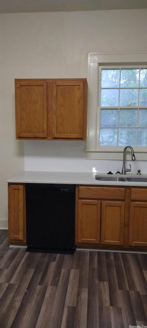 716 W 12th Ave, Pine Bluff, AR 71601 photo 8