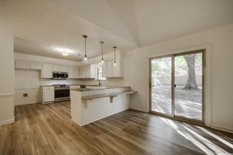 907 Heather Cir, Conway, AR 72034 photo 6