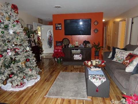 403 W 36th Ave, Pine Bluff, AR 71601 photo 5