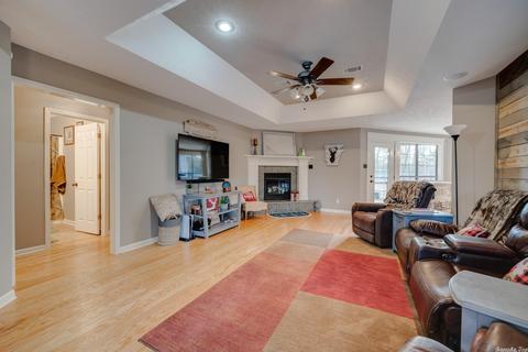 64 Northlake Dr, Conway, AR 72032 photo 2