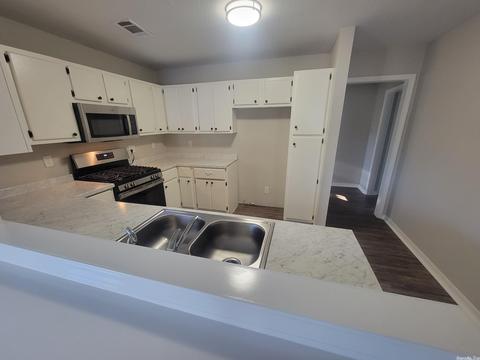 53 Maple St, Dover, AR 72837 photo 3