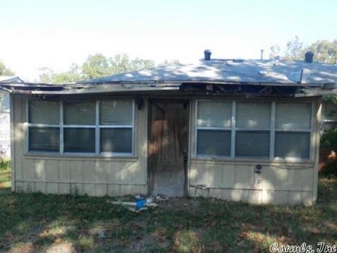 2100 W 32nd Ave, Pine Bluff, AR 71603 photo 2