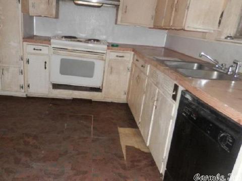 2100 W 32nd Ave, Pine Bluff, AR 71603 photo 4