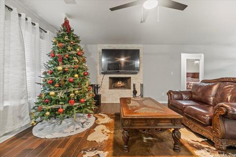 4914 Hickory Nut Ln, Bauxite, AR 72011 photo 7