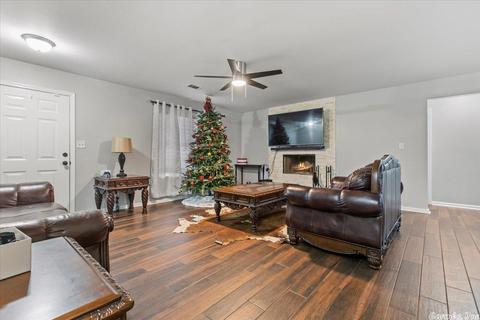 4914 Hickory Nut Ln, Bauxite, AR 72011 photo 5