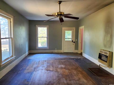 2756 Pine Bluff St, Malvern, AR 72104 photo 4