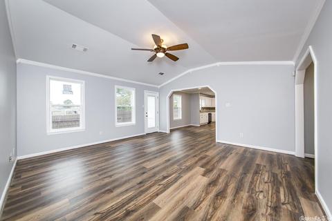 609 Sherry Dr, Beebe, AR 72012 photo 13