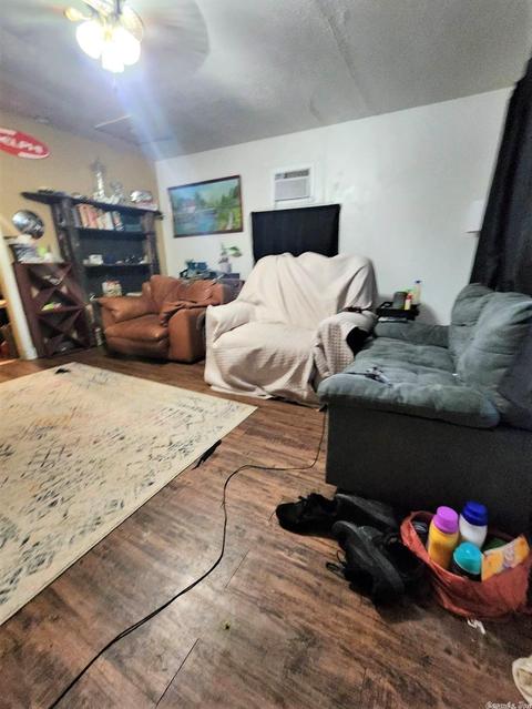 1001 S Eve St, Mena, AR 71953 photo 2