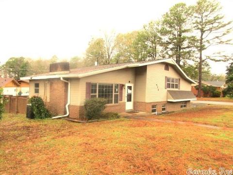 214 Haynes Dr, Pine Bluff, AR 71603 photo 2