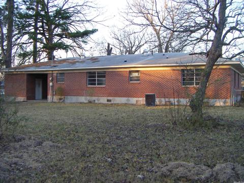 810 E Beech St, Gurdon, AR 71743 photo 6