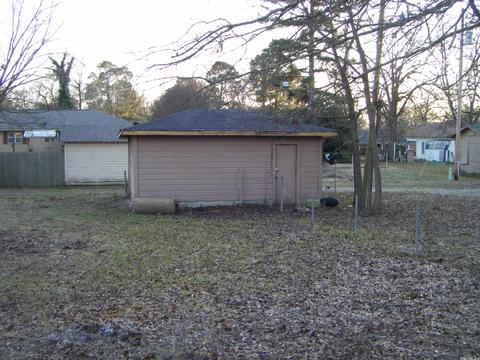 810 E Beech St, Gurdon, AR 71743 photo 3