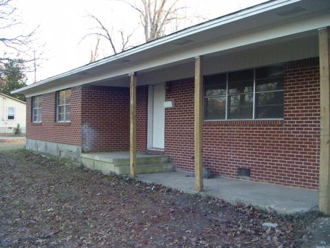 810 E Beech St, Gurdon, AR 71743 photo 9