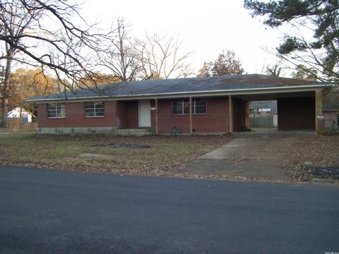 810 E Beech St, Gurdon, AR 71743 photo 1