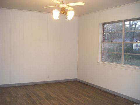 810 E Beech St, Gurdon, AR 71743 photo 15