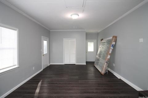 2802 Clifft St, Paragould, AR 72450 photo 10