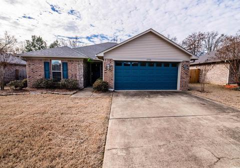 2715 Clover Ln, Conway, AR 72034 photo 1