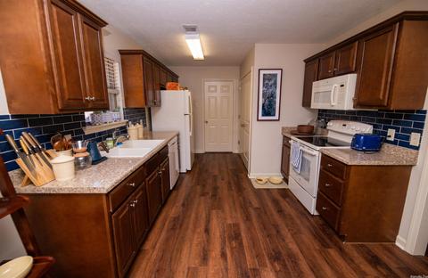 2715 Clover Ln, Conway, AR 72034 photo 6